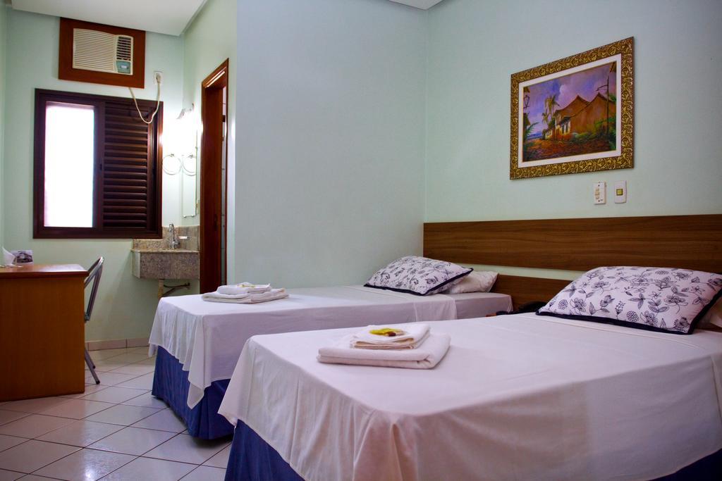Agapito Inn Hotel Sertãozinho Exteriör bild